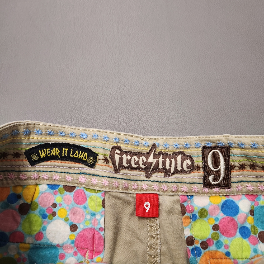 Freestyle Multicolor Patterned Shorts - Picture 2 of 3